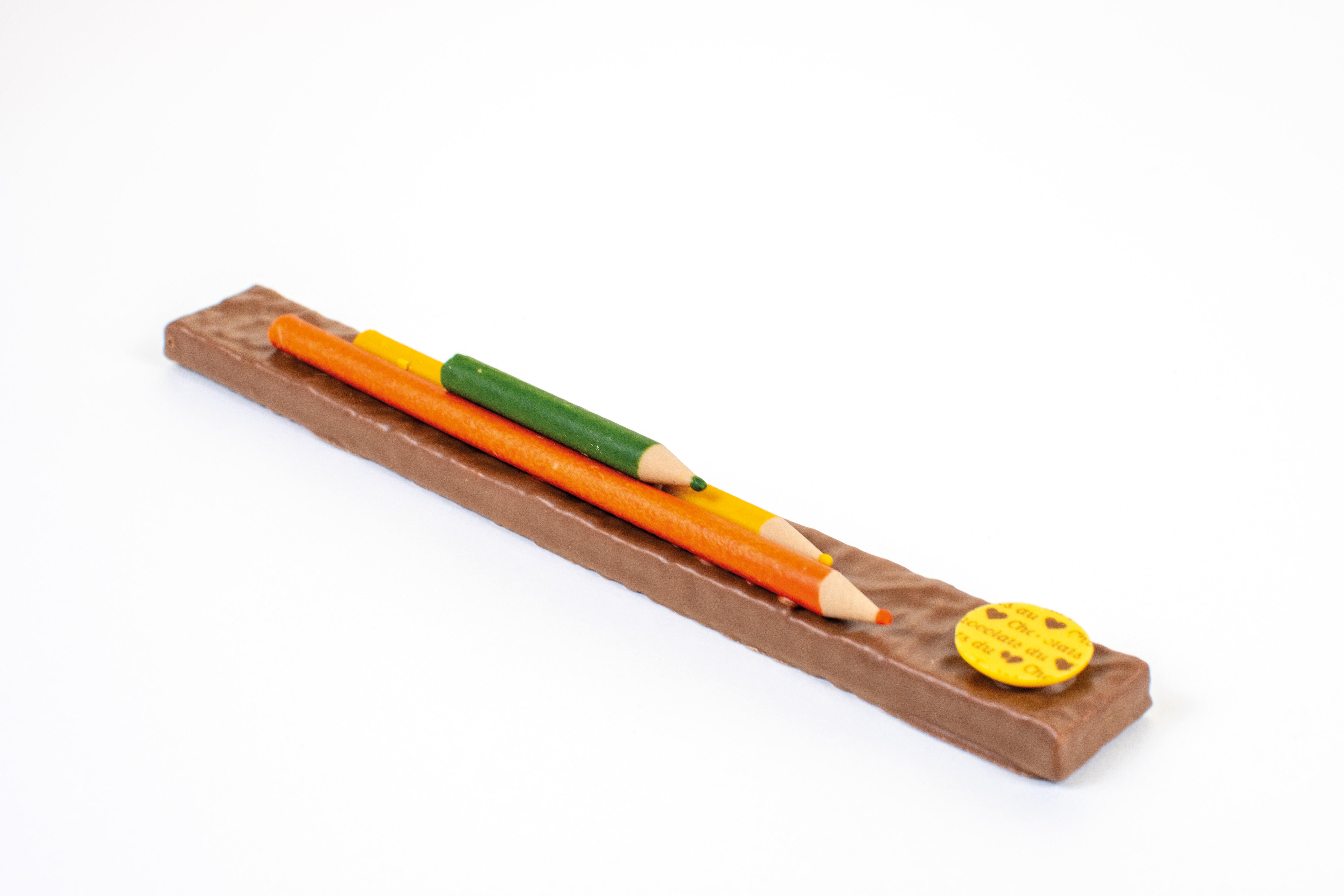 School's out - Crayons "MERCI 10/10", Fairtrade chocolate 88g.