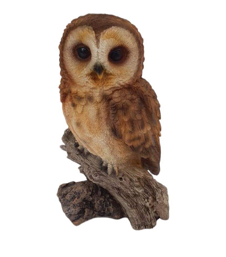 Small polyresin owl figurine, 17 x 10.5 x 9 cm, brown
