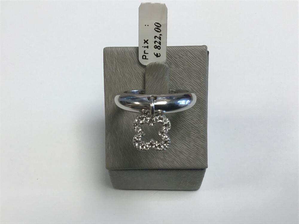 # Weißgoldring mit beweglichem Blumendekor, besetzt mit 0,12 ct natürlichen Diamanten