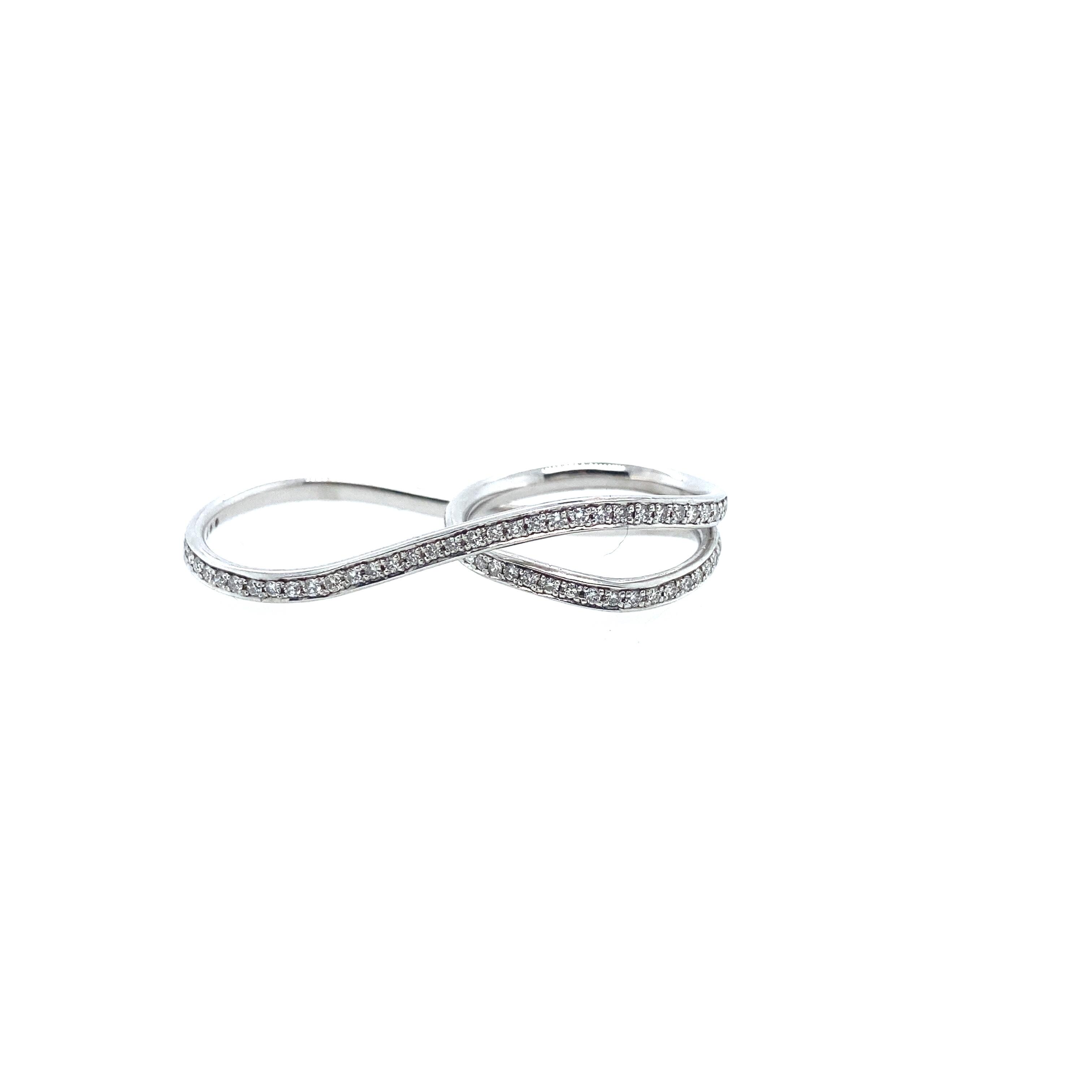 2 finger ring in 18 ct 750 white gold / Nancy Fis Jewellery