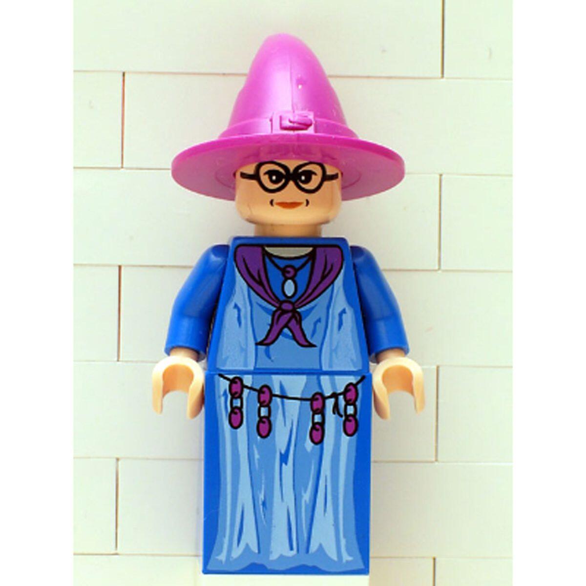 Professeur Sybill Trelawney - Chapeau violet clair, Robes bleues