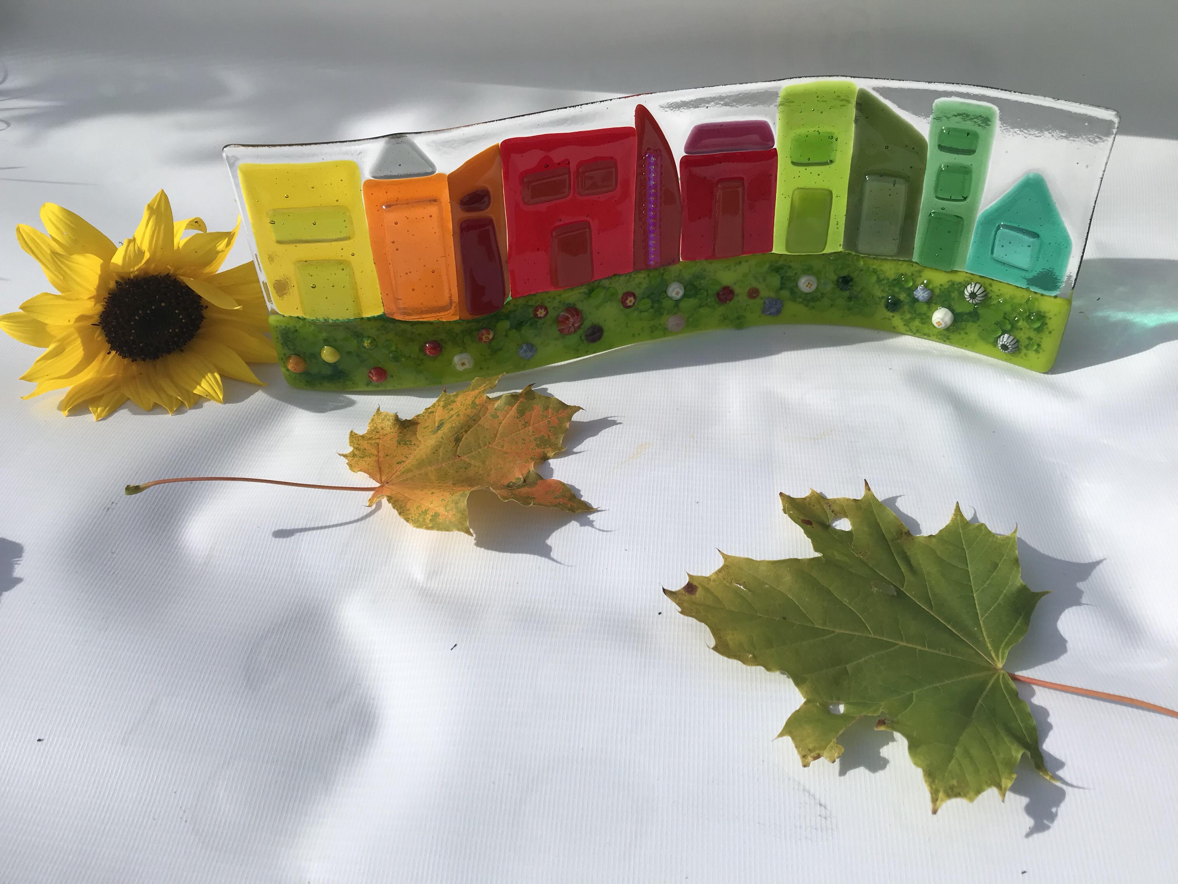 Farbige Haeuserlandschaft aus Glas mit zahlreichen Murrini, Design 2, Einzelstueck
