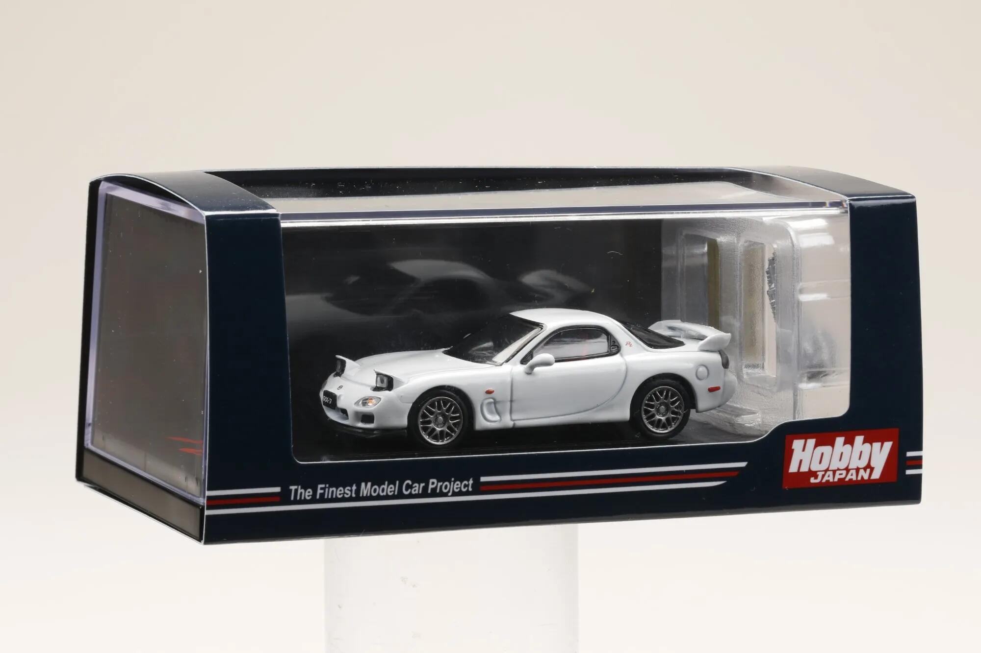 Hobby Japan - #HJ642007EW - Mazda RX-7 (FD3S) Type RZ - with engine display model - 1/64