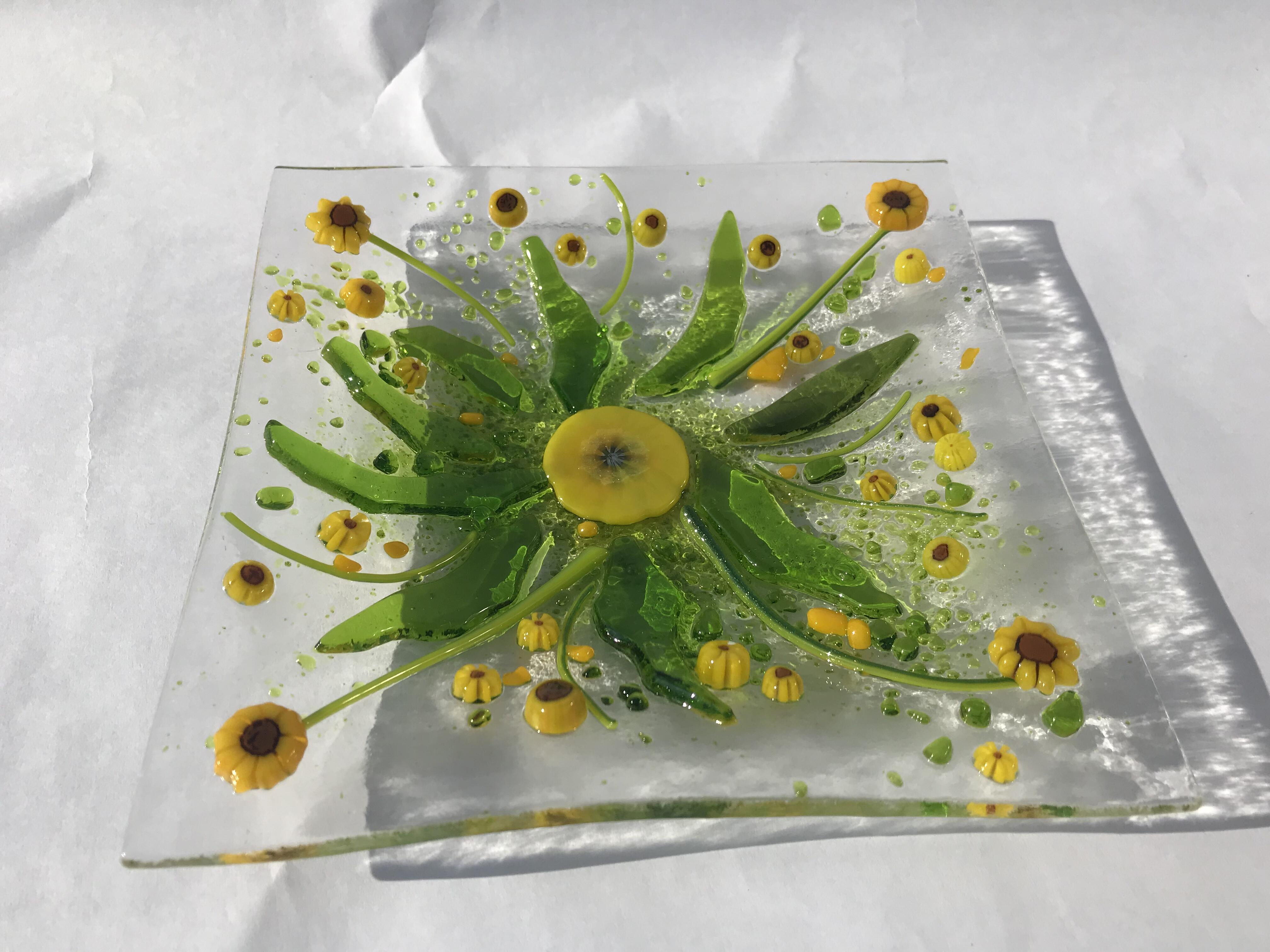 Beautiful plate with sunflower motif and millefiori, handmade 