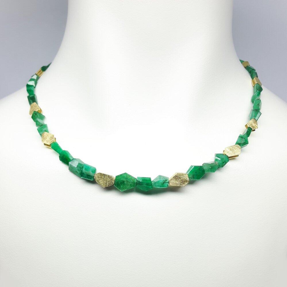Collier aus Smaragd und 18kt Gelbgold. Unikat.