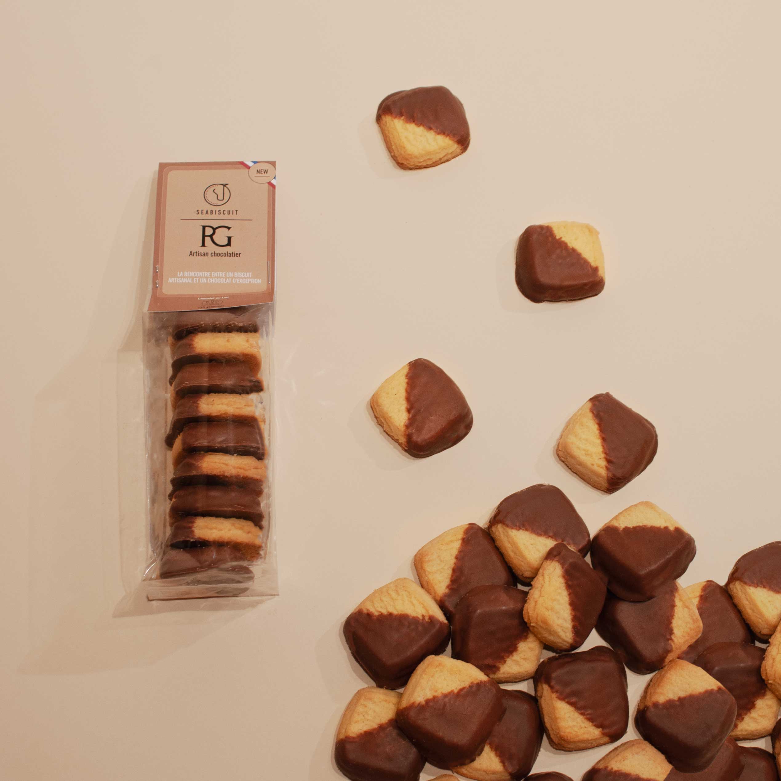 BISCUIT CHOCOLAT AU LAIT