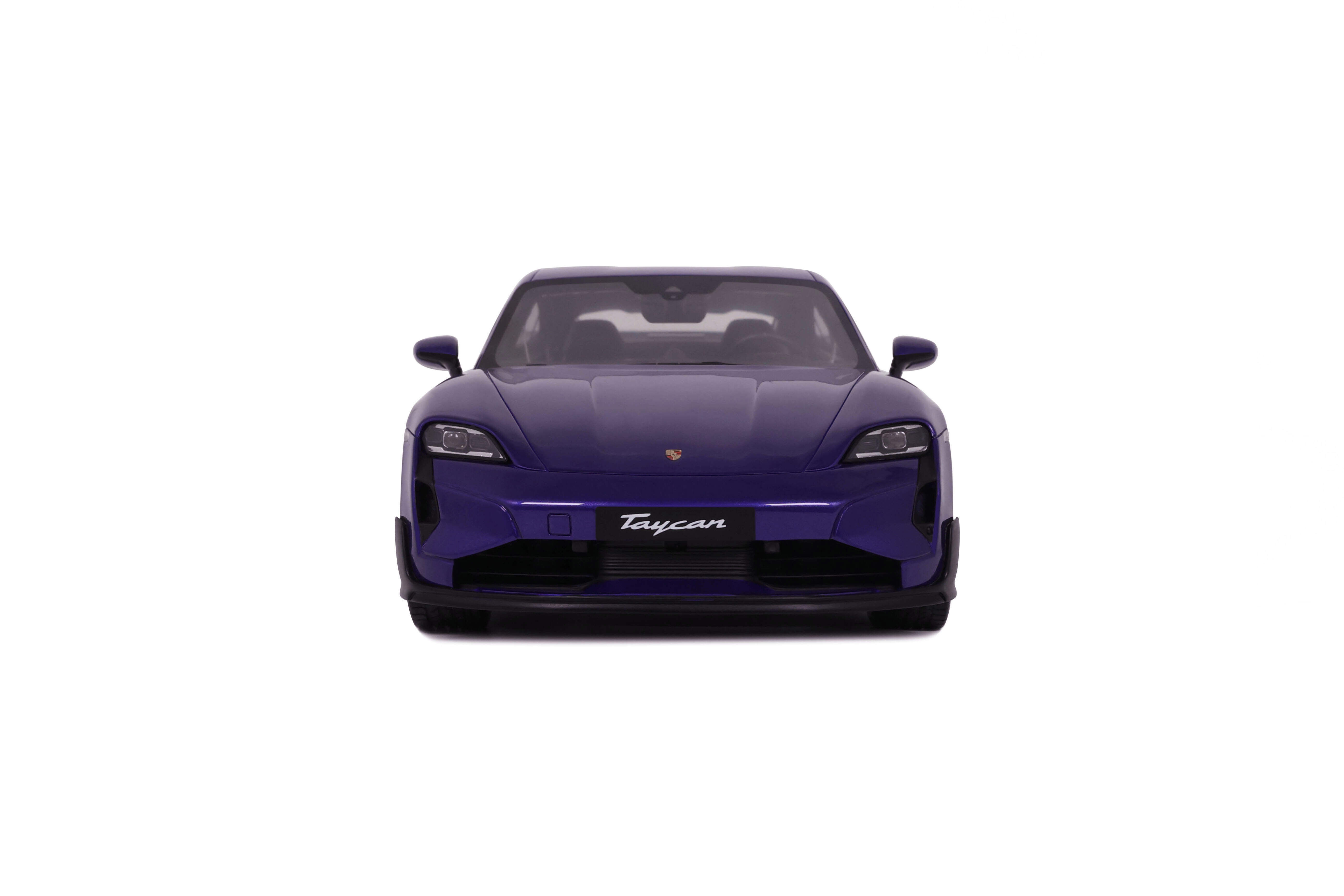 Modèle Réduit Porsche Taycan Turbo GT Purple Sky 2023 à L'Échelle 1/18 - GTspirit Résine