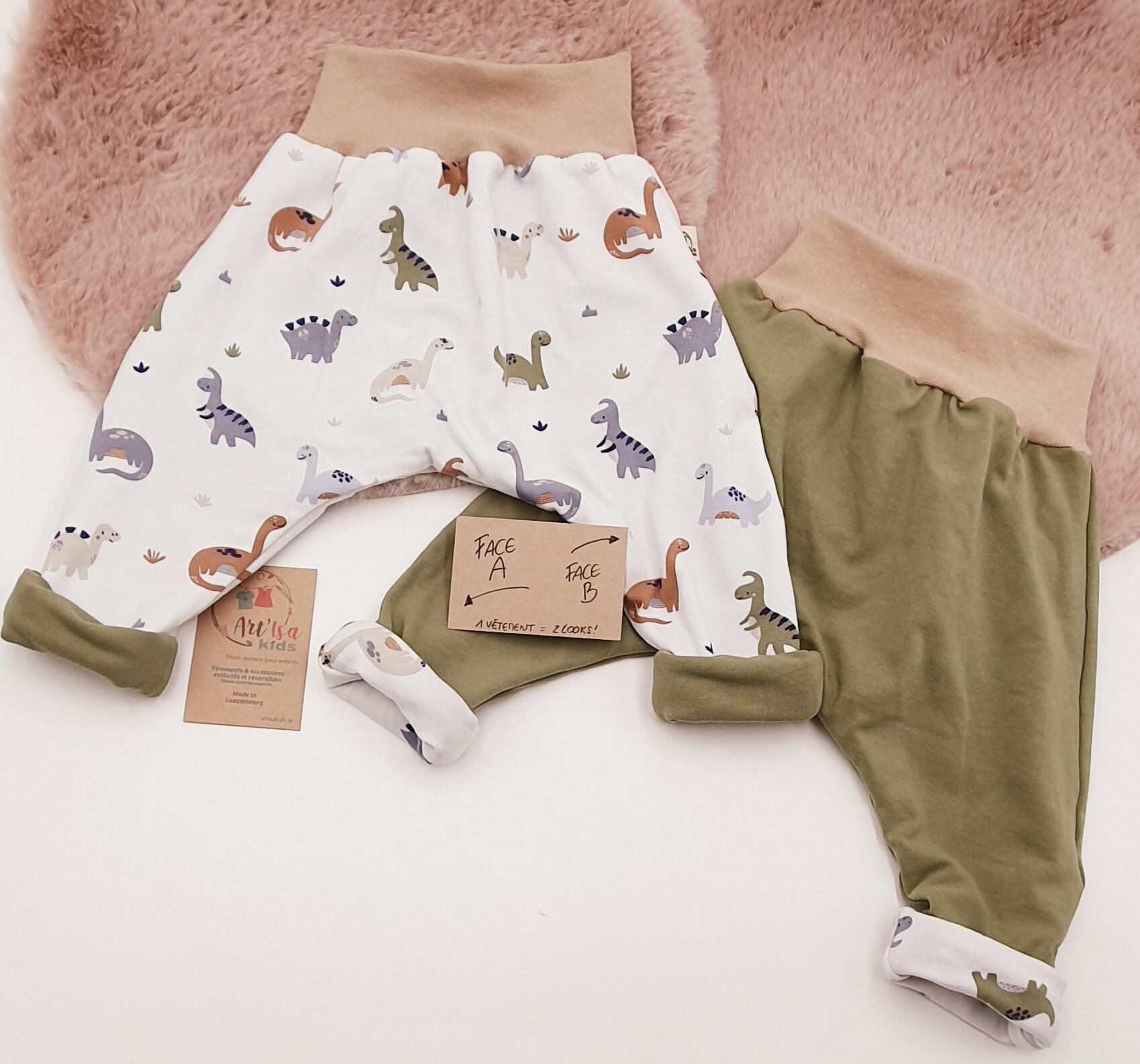 Reversible and adaptable pants "Dinosaures"