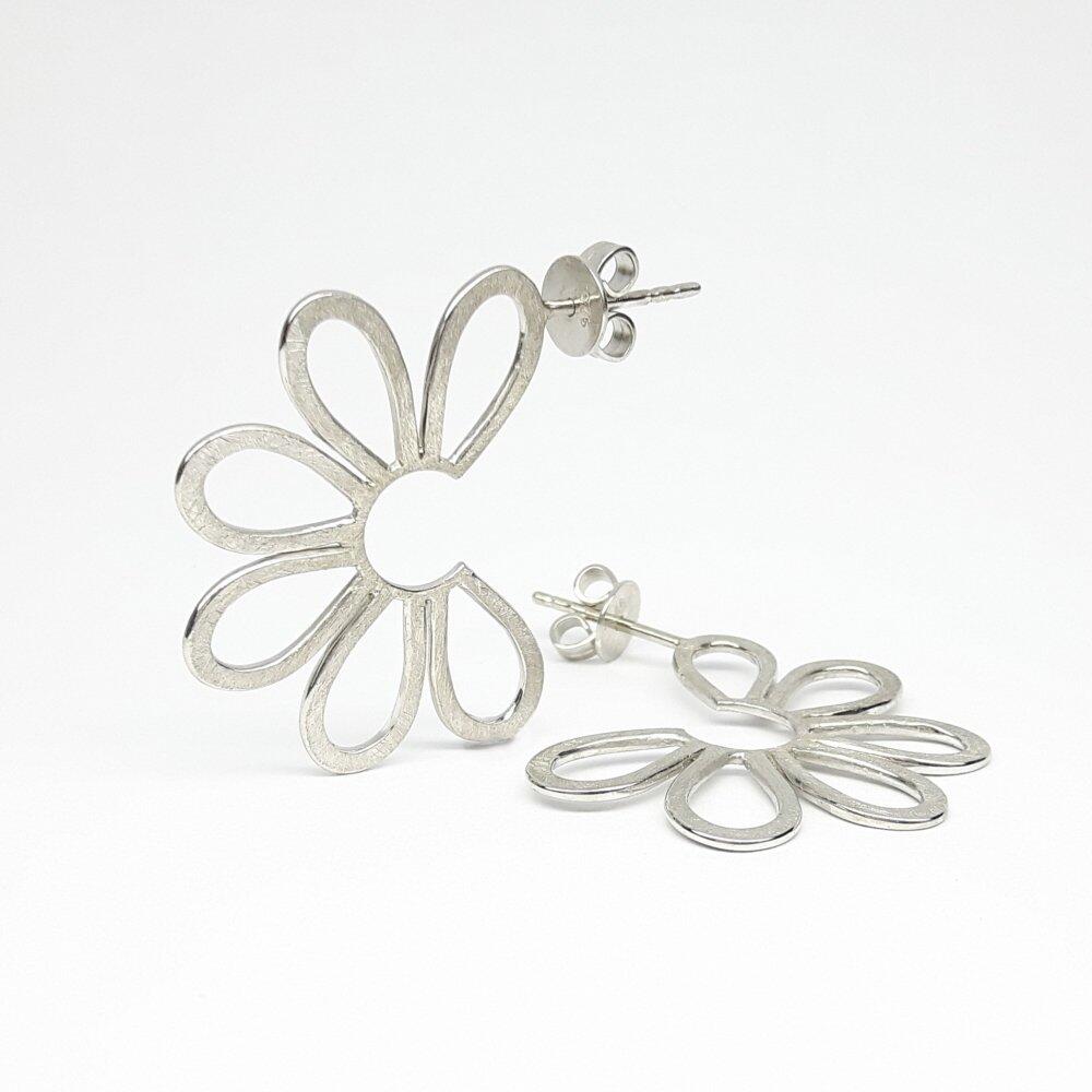 "flower-power", Ohrstecker aus 925er Silber. Unikat.