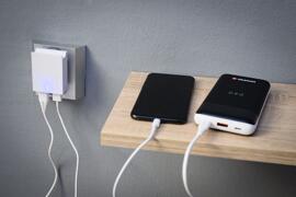 Adaptateurs de courant et chargeurs Câbles de rechange pour ordinateurs portables Accessoires électroniques Accessoires électriques Swissten N