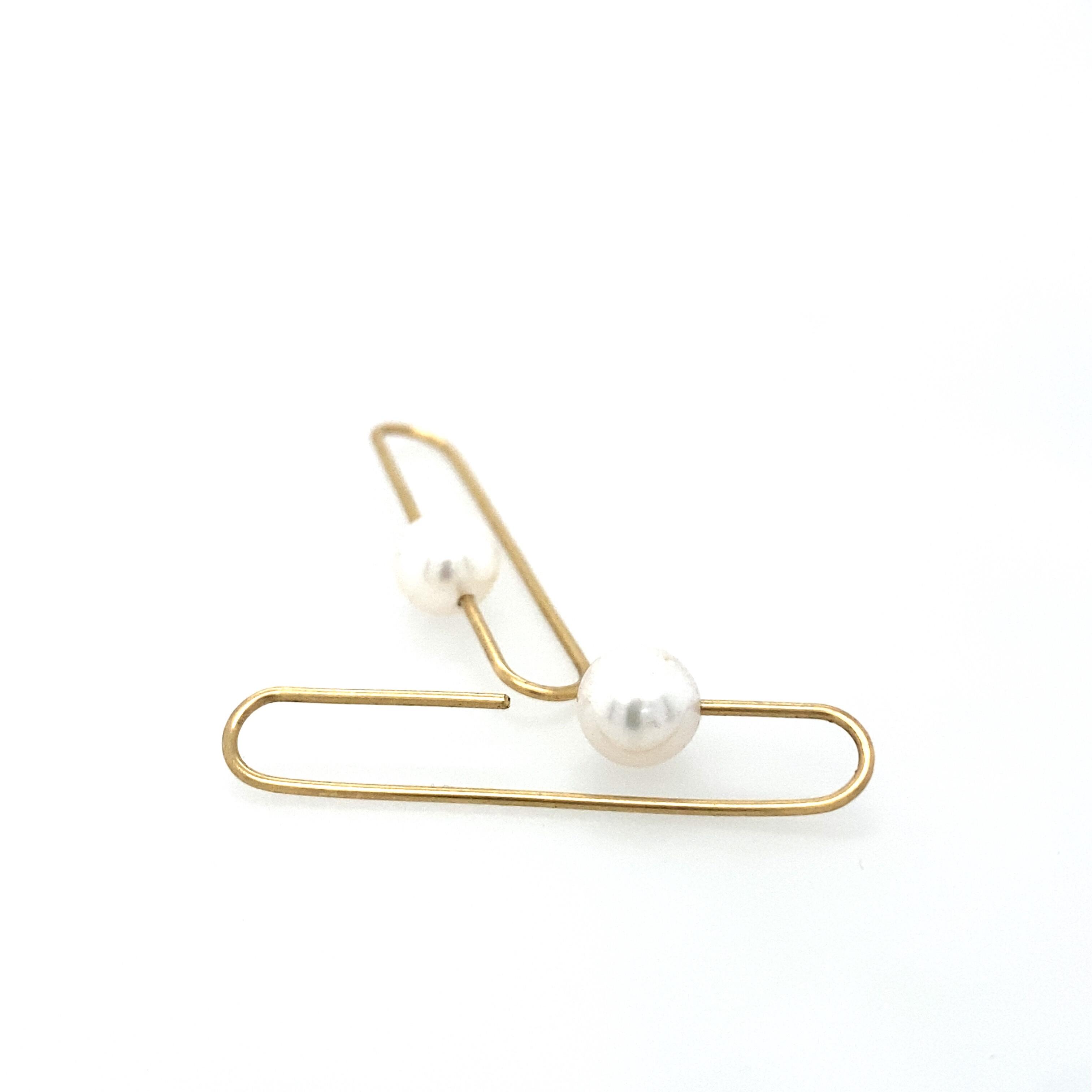 Earrings in 750/- 18 ct yellow gold and cultured pearl