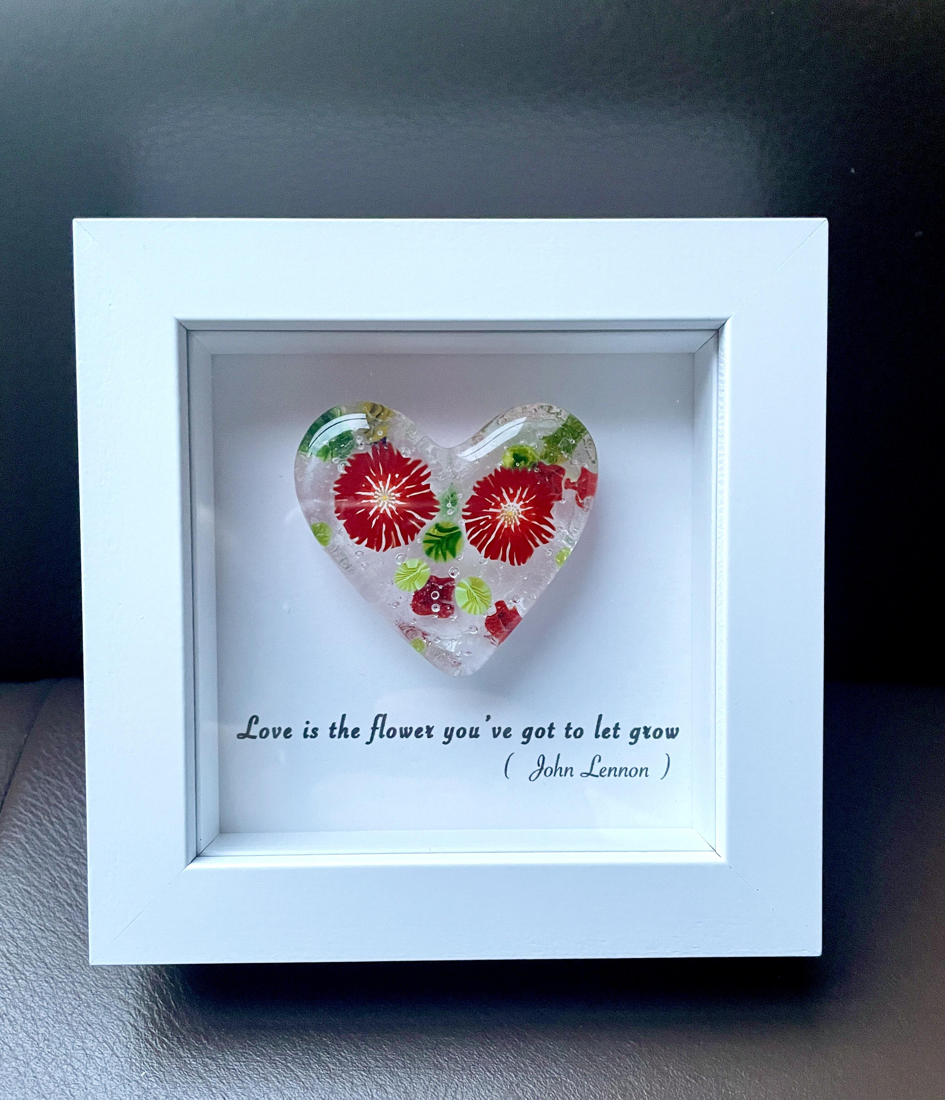 Millefiori Herz aus Glas in weißem Holzrahmen, Unikat, handgemacht 