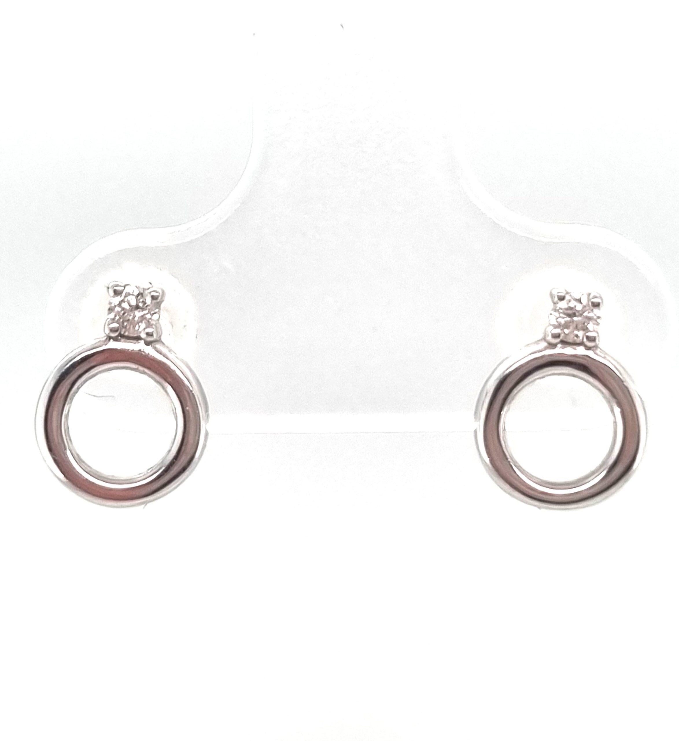 Earrings in 18K white gold with 0.03ct natural diamonds