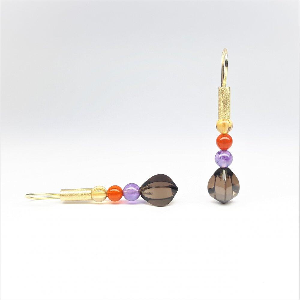 Earrings made of 18kt yellow gold, fire opal, amethyst and smoky quartz. Unique piece.