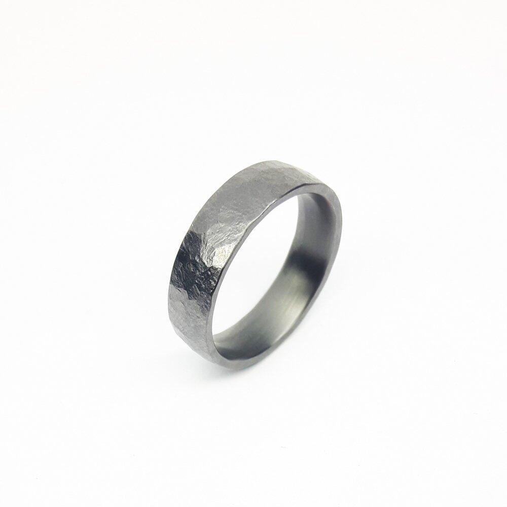 "Stein", Ring aus 999er Tantal. Unikat.