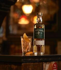 Irischer Whiskey McConnells Distillery