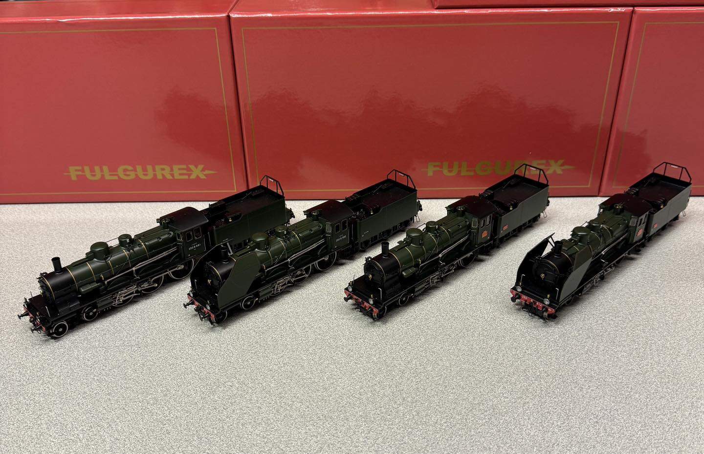 FULGUREX 2256/3 HO - Locomotive type 140 ep II PLM 140 G 3 - FULGUREX