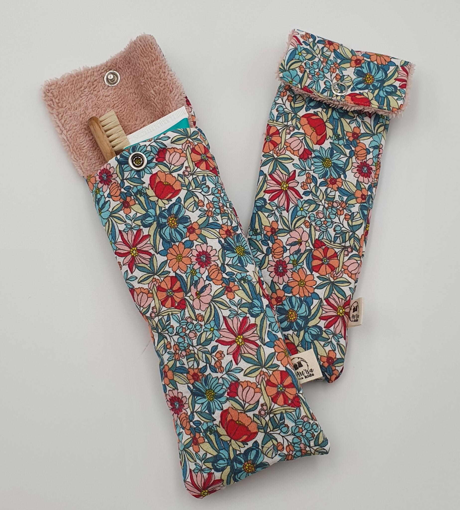 Etui brosse à dents "Fleurs"