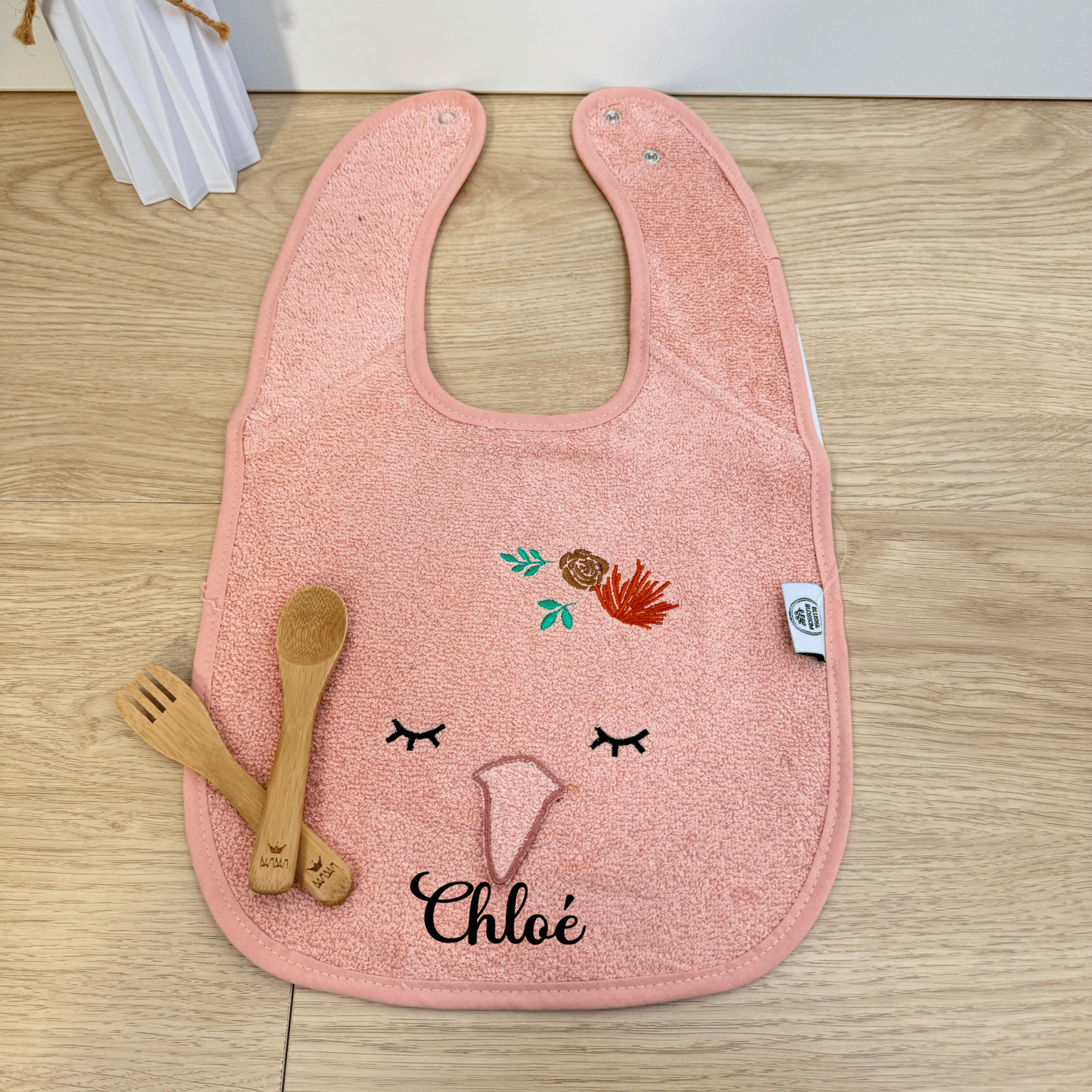 Bavoir Flamant Rose personnalisé avec couverts