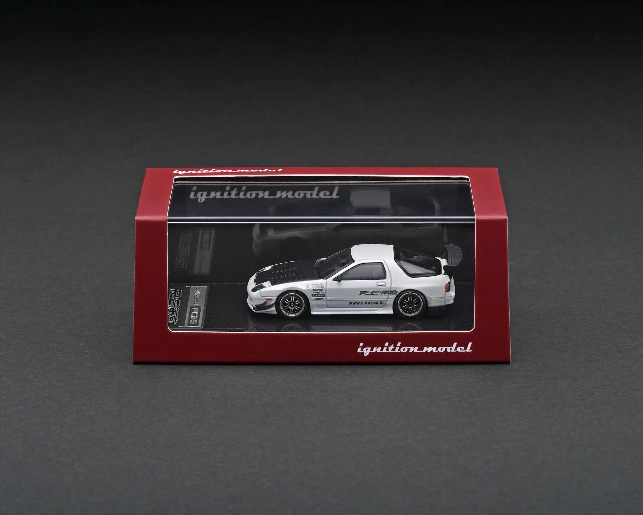Ignition Model - #IG2493 - Mazda RX-7 (FC3S) RE Amemiya - Matte Pearl White - 1/64