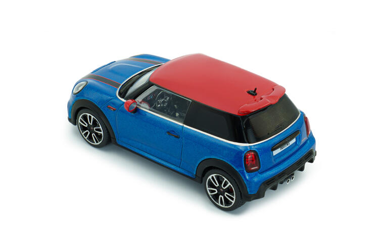 Mini Cooper John Works 2023 rood Schaal 1:43 - JP MiniWheels Mini Cooper John Works 2023 rood Schaal 1:43 - JP MiniWheels