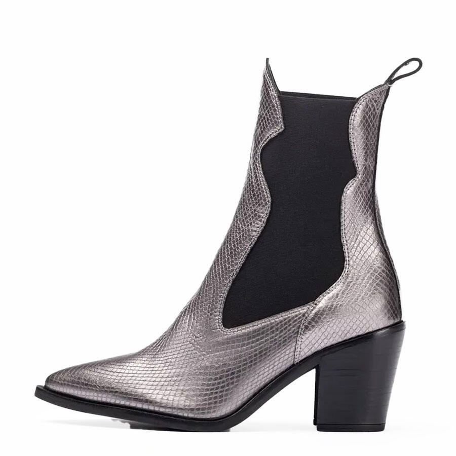 Bottines cowboy avec des empiècements élastiques
