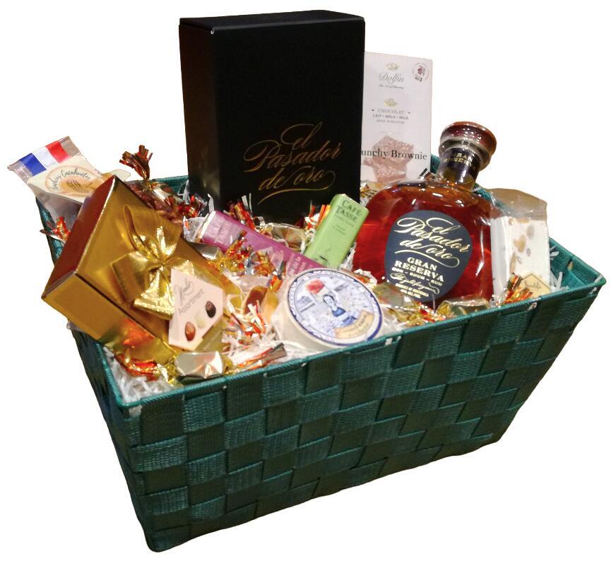 El Pasador de Oro Rum Gift Basket