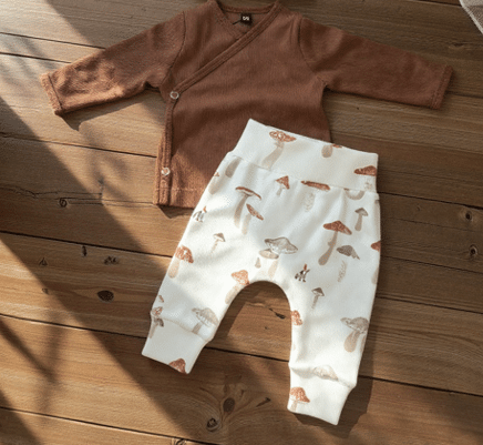 Broekiezz Set Ripp Lamgarm Wickelhemd dunkelbraun, Ripp Hose Pilze 