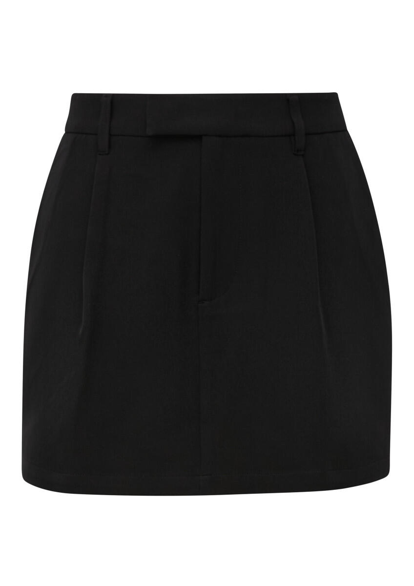 Short mit Falten