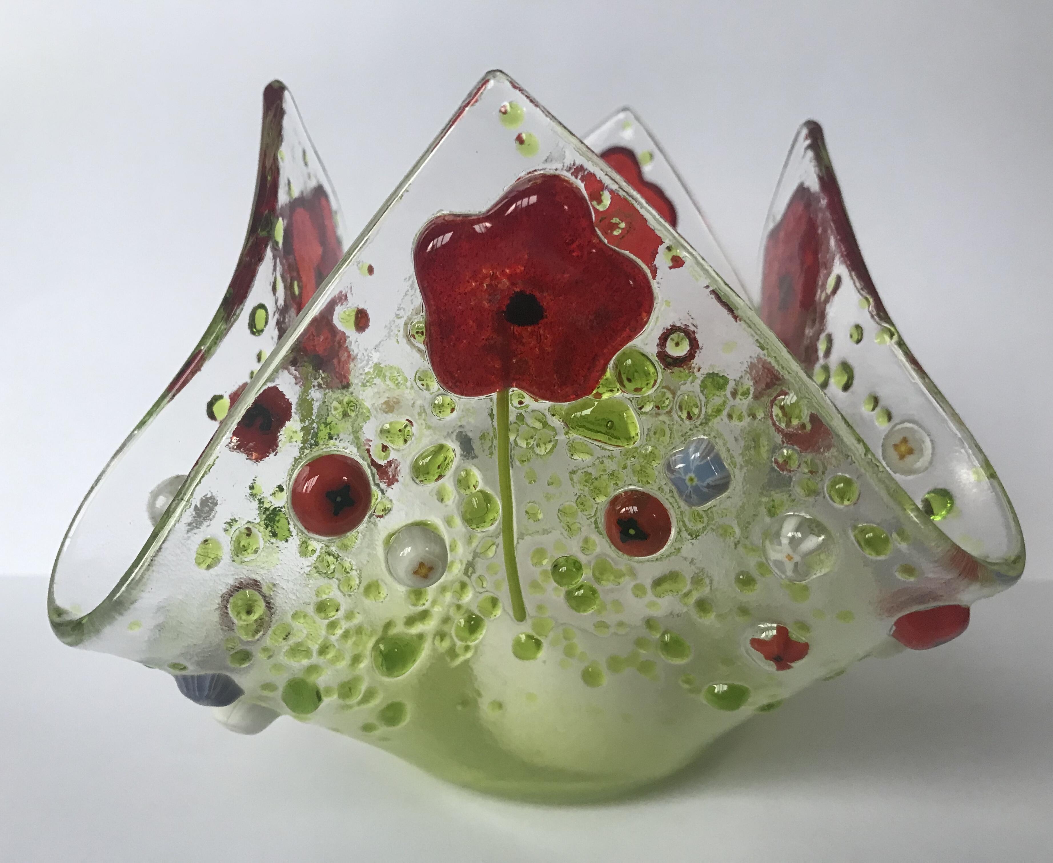 Teelicht aus transparentem Glas, mit Blumen-Millefiori und farbigen Highlights, Einzelstueck