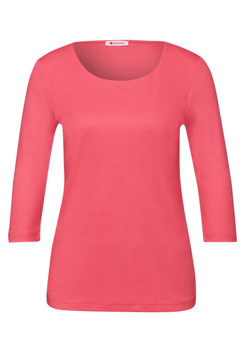 Basic T-shirt with 3/4 sleeves