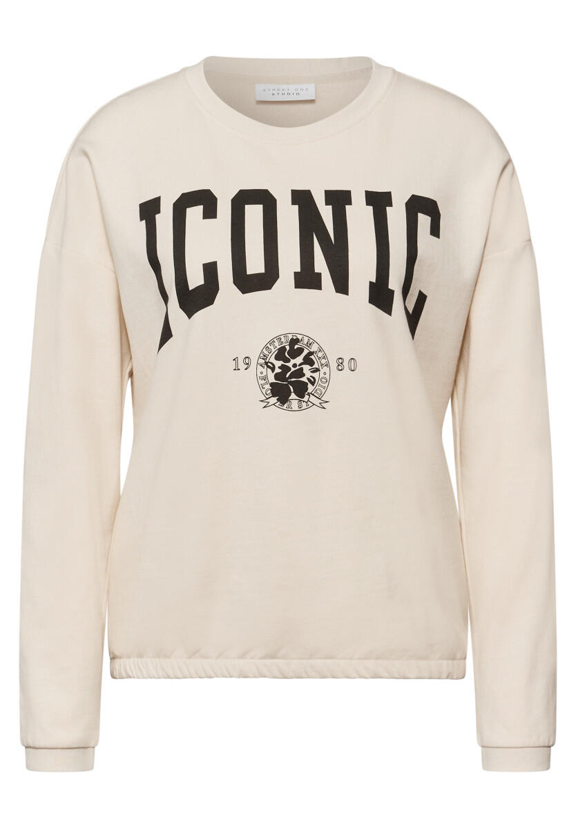 T-shirt with wording