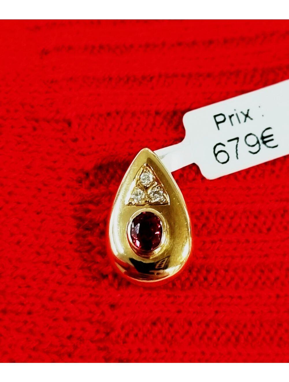 # Gelbgoldanhänger mit 0.03ct natürlichen Diamanten und einem natürlichen Rubin, leichtes Burma Mauve