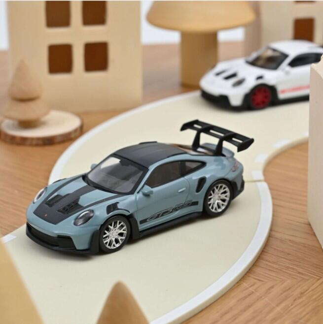 NOREV - Voiture de 1969 couleur bleu - PORSCHE 911 S - 1/18