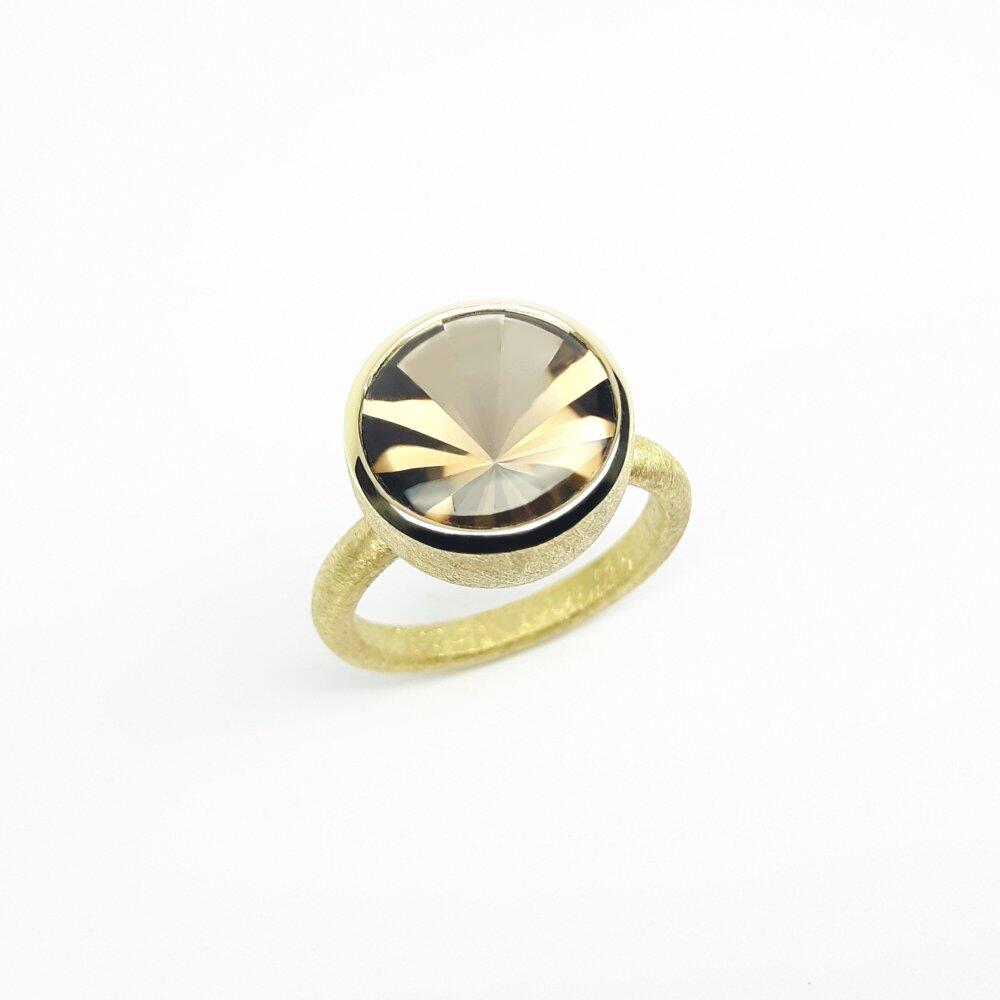 Ring aus 18kt Gelbgold und Rauchquarz. Unikat.