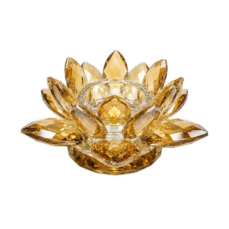 Goldener Lotus-Kerzenhalter aus Kristall Glas