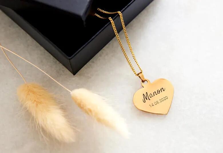 Personalized gold pendant