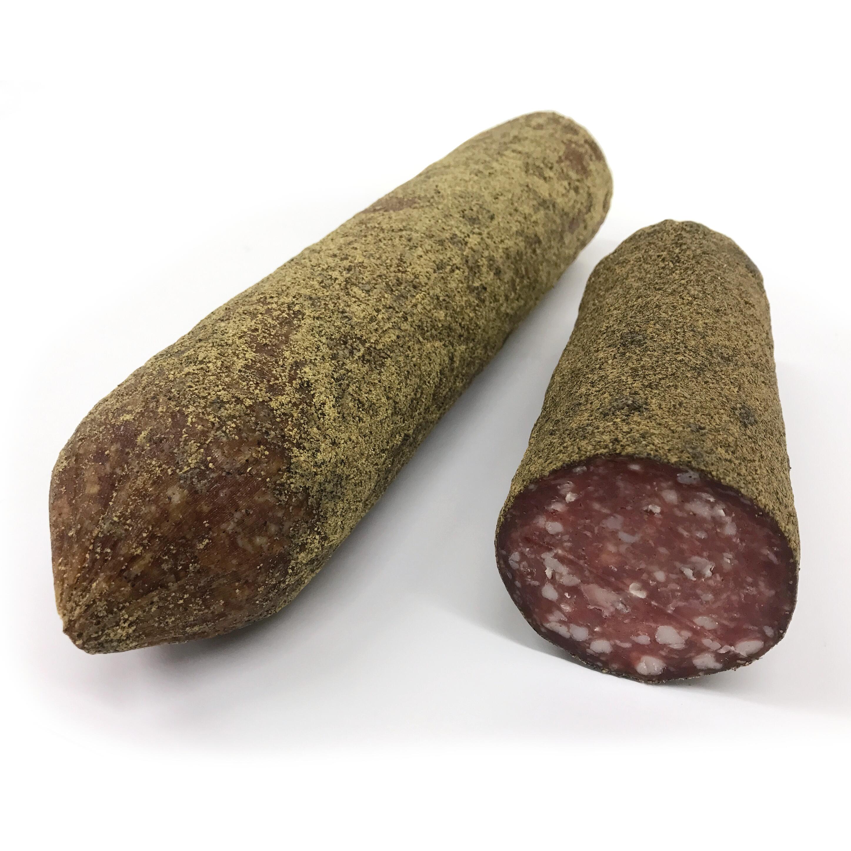 Viande, Salami au poivre, entier +/- 1.2 Kg