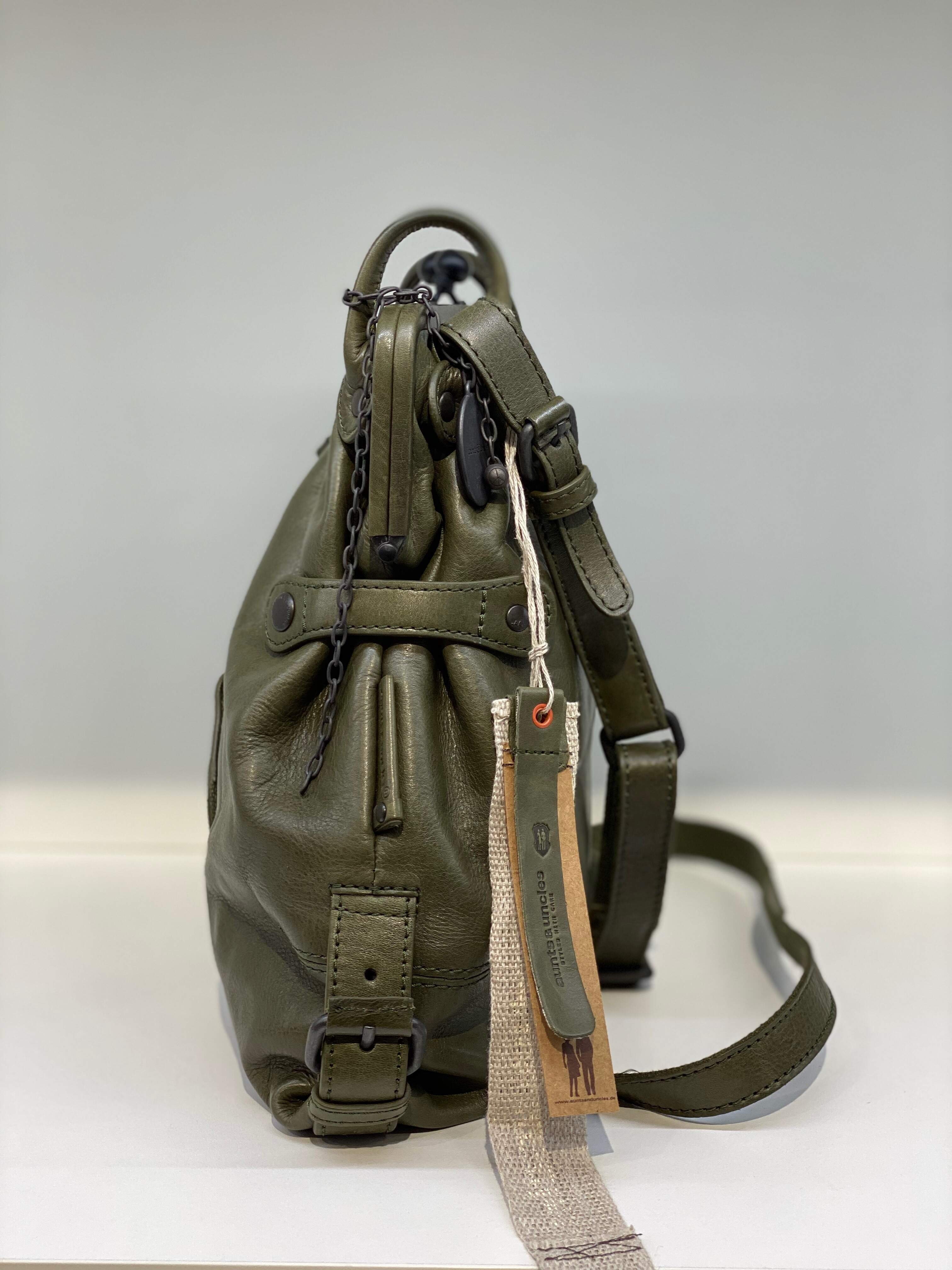 Aunts and uncles bags price deals