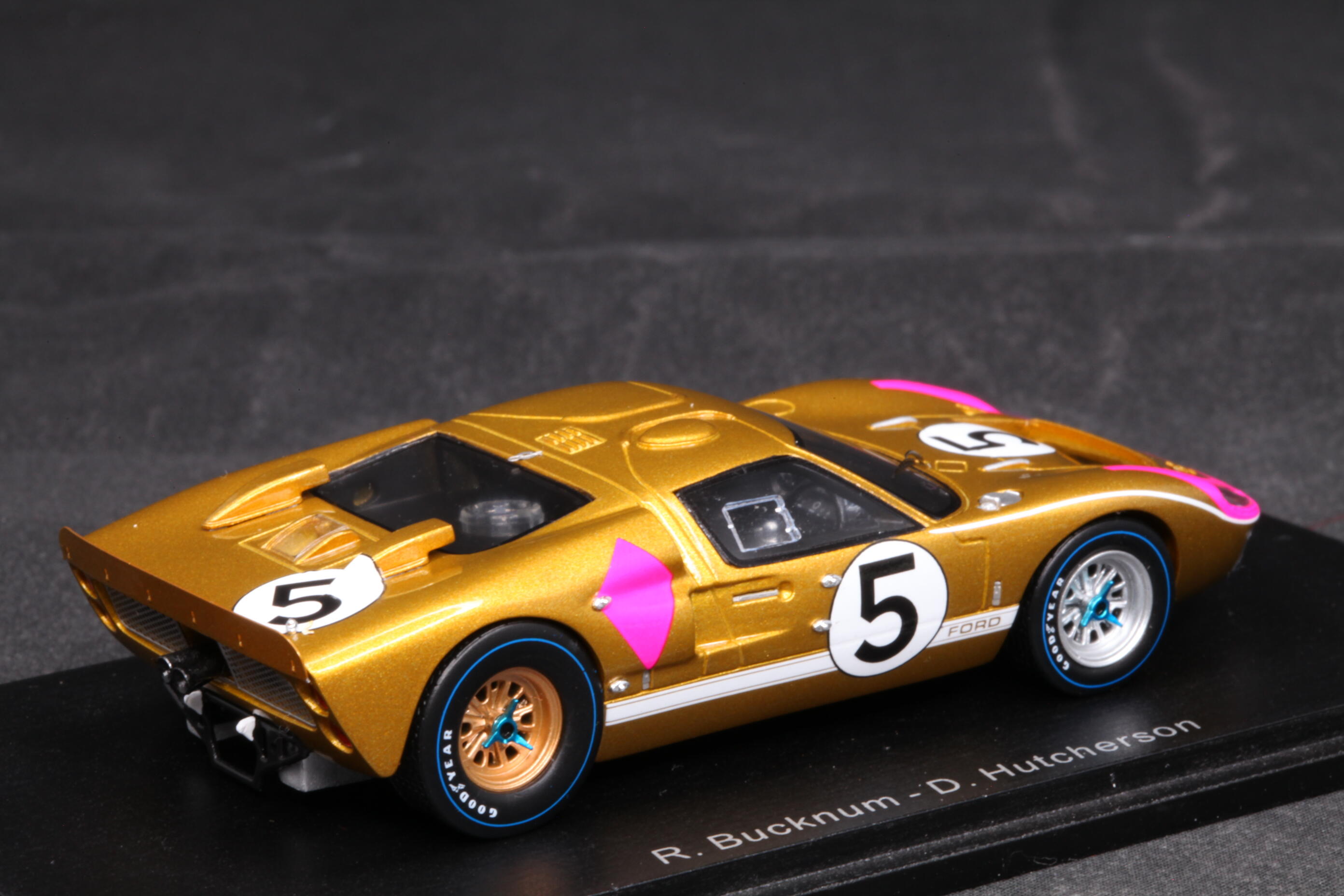 Spark Spark S4076 Ford GT40 No.5 3rd 24H Le Mans 1966 R. | Letzshop