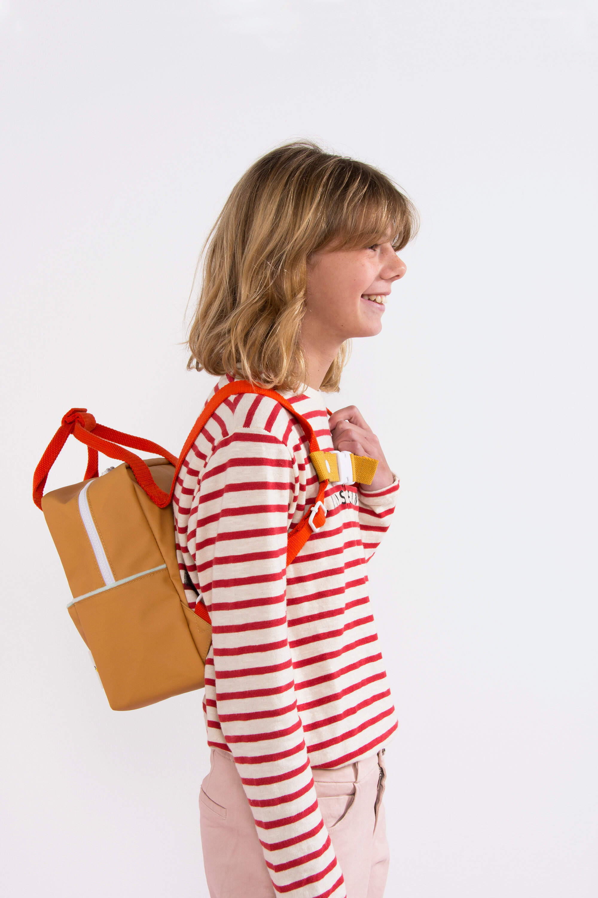 Kids backpack chest best sale strap