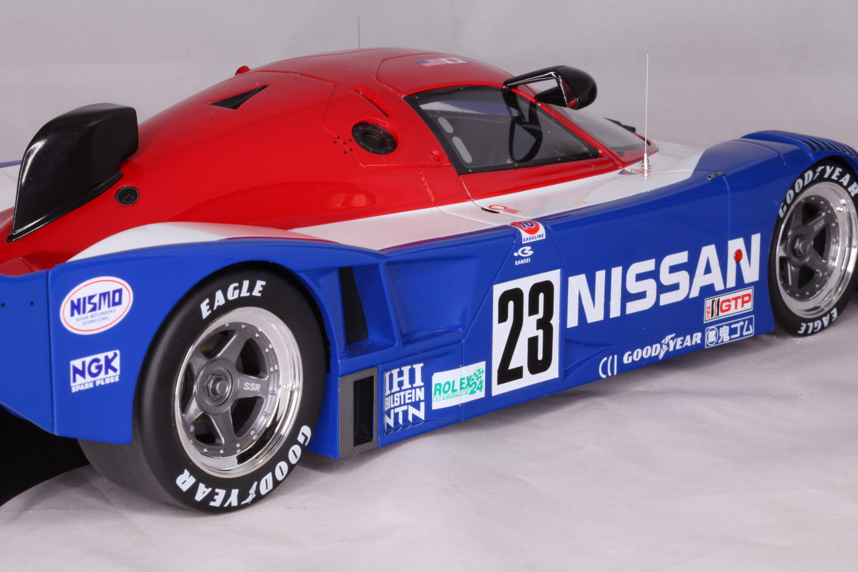 Kyosho 08666AB Nissan R91CP 24h. Daytona 1992 No.23 