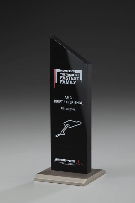 Black Monument Award 74012, acrylique/métal, impression numérique incluse, disponible en 3 tailles