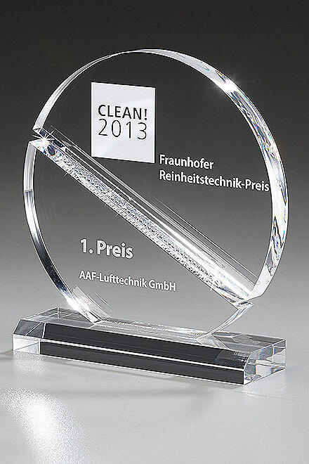 Diamond Circle Award 74210, 180mm, Acrylic Award mit Swarovski Elementen inklusive Gravur