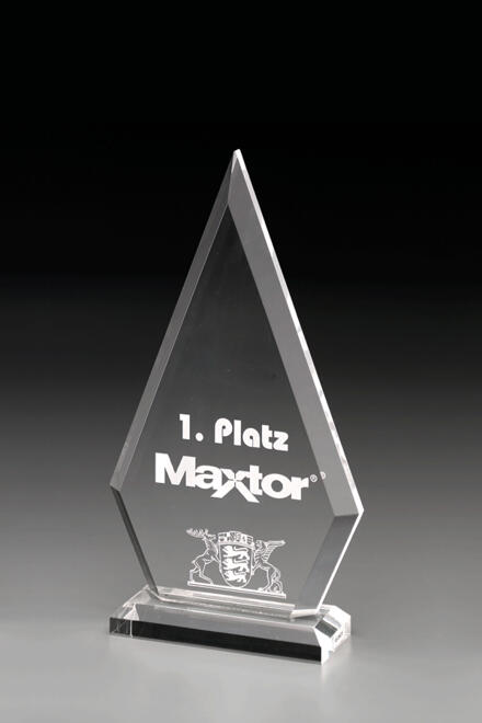 Clipped Pyramid Award 7466, Acrylic clear Award including engraving, available in 3 sizes