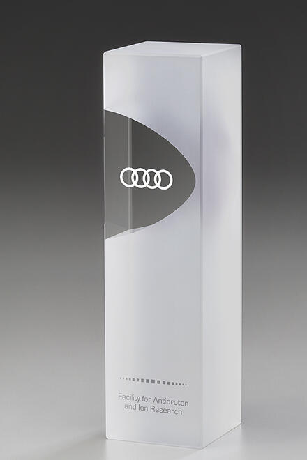 Curved Cubix Award 79060, Crystal Ice, 240mm including engraving and digital printing