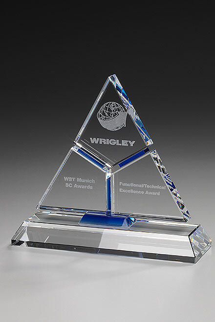 Puzzle Pyramid Award 7940, Crystal Indigo, 200mm including engraving