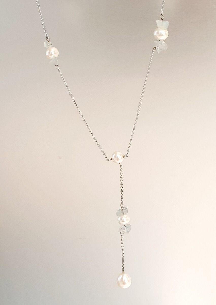 # Chaine or blanc 9K avec 6 perle et 10ct aigue marine