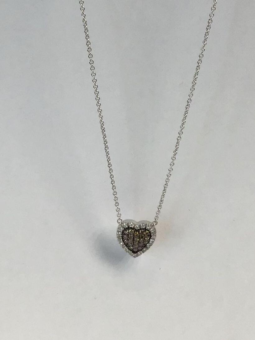 # Collitaire white gold heart with diamonds and cognac diamonds 0.09ct/ 0.15ct