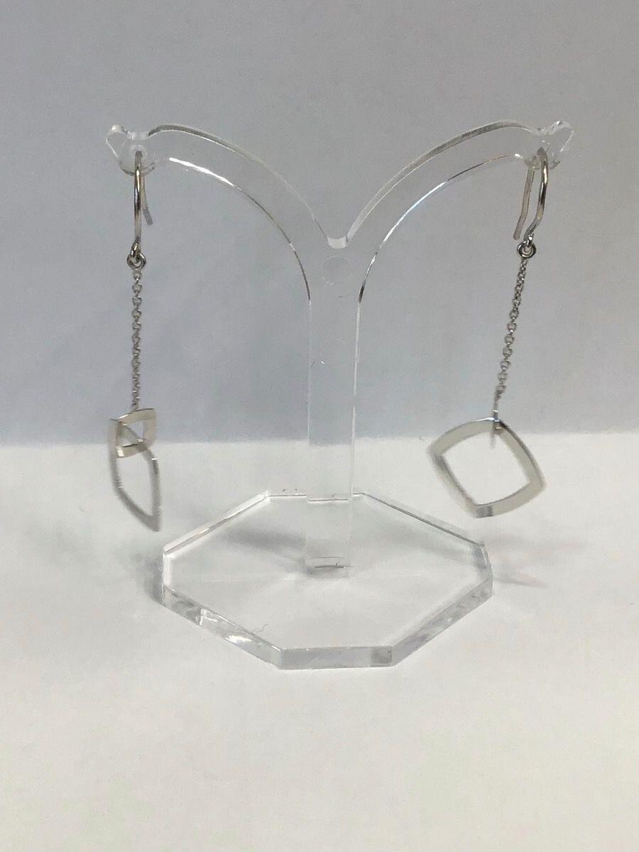 # Earrings white gold 750/000